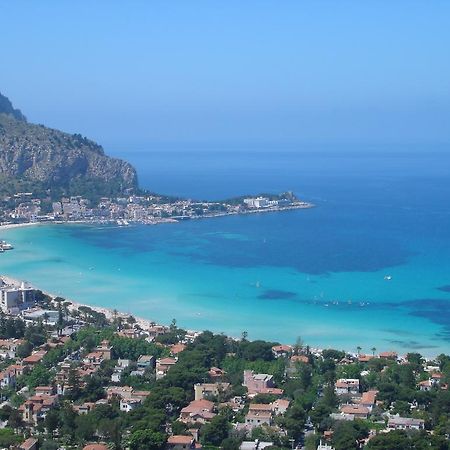 Mondello Luxury Apartment On The Beach 외부 사진